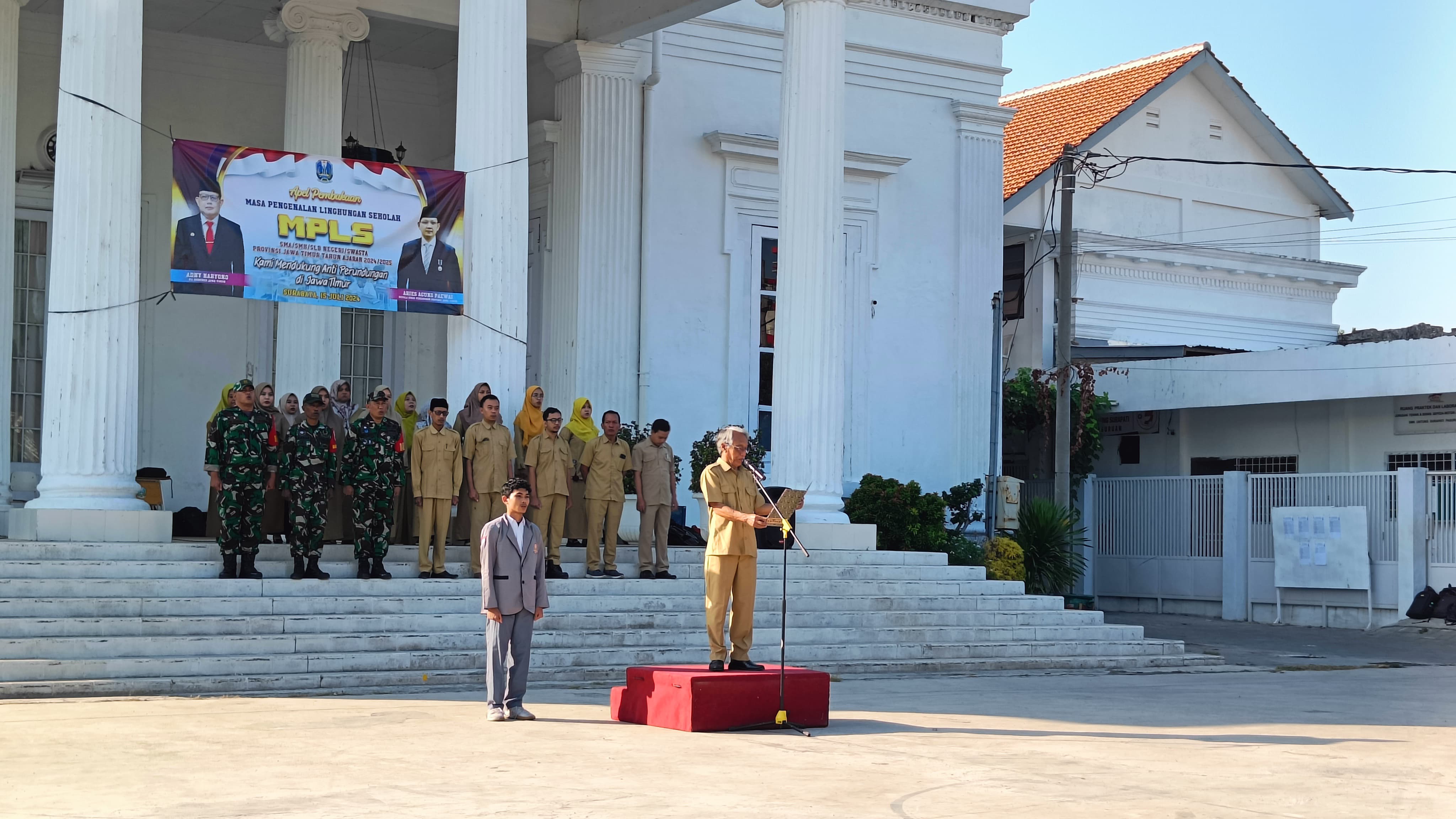 PEMBUKAAN KEGIATAN MPLS SMKS UNTUNG SURAPATI