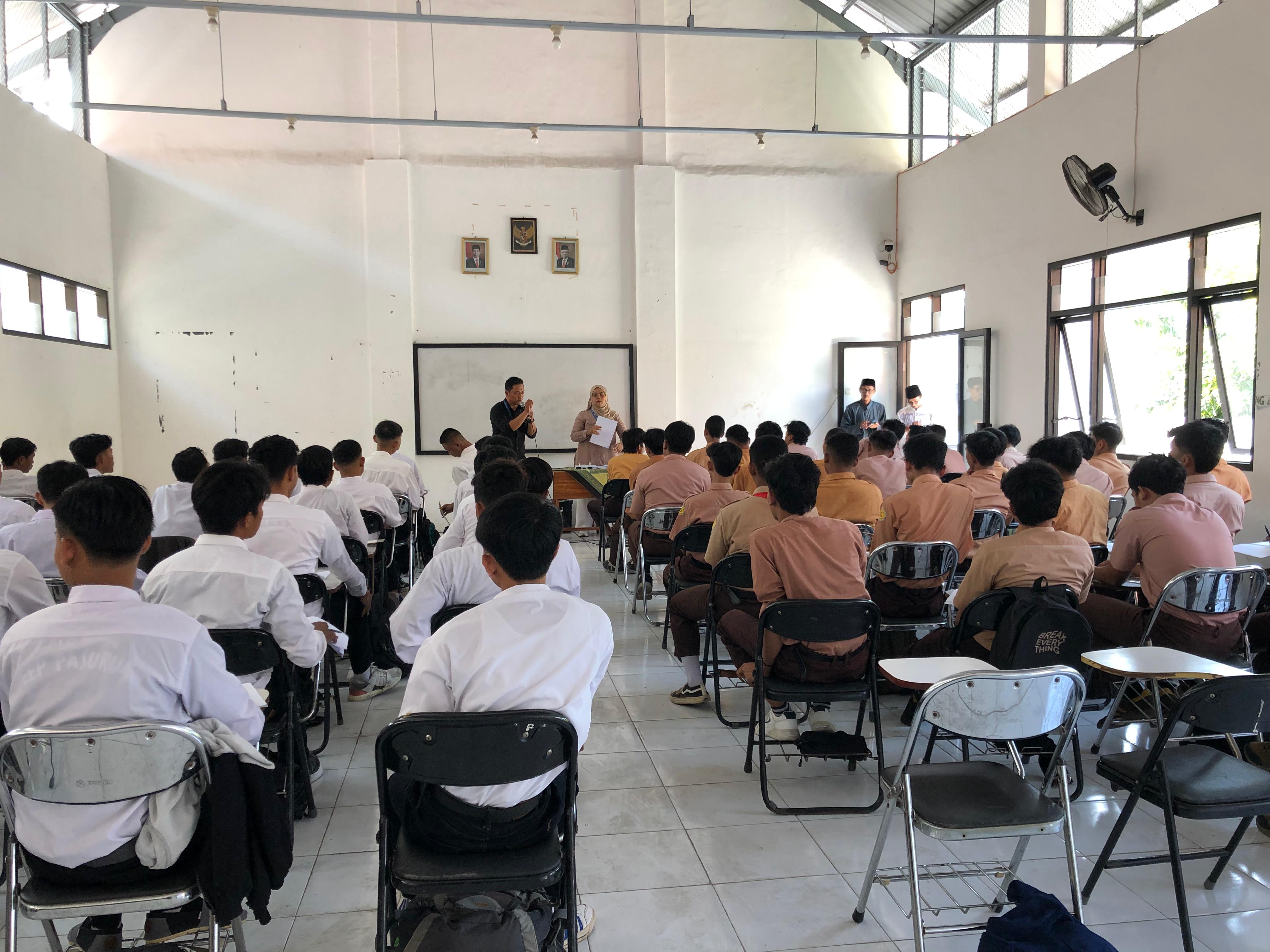 Kegiatan Rekrutmen Magang Kerja PT. Bambang Djaja di SMK Untung Surapati